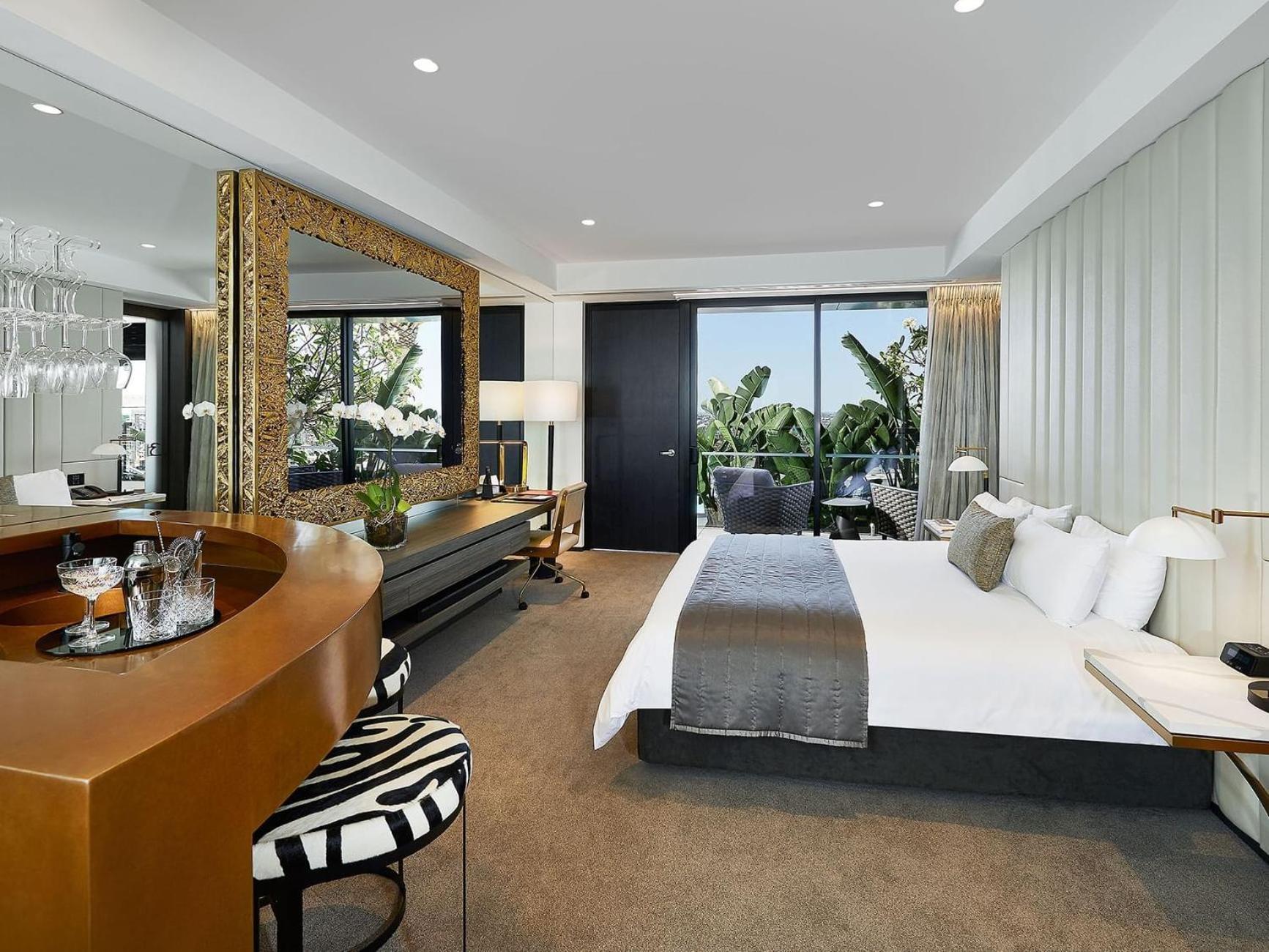 Emporium Hotel South Bank Brisbane Exteriér fotografie A suite at The Standard, East Village